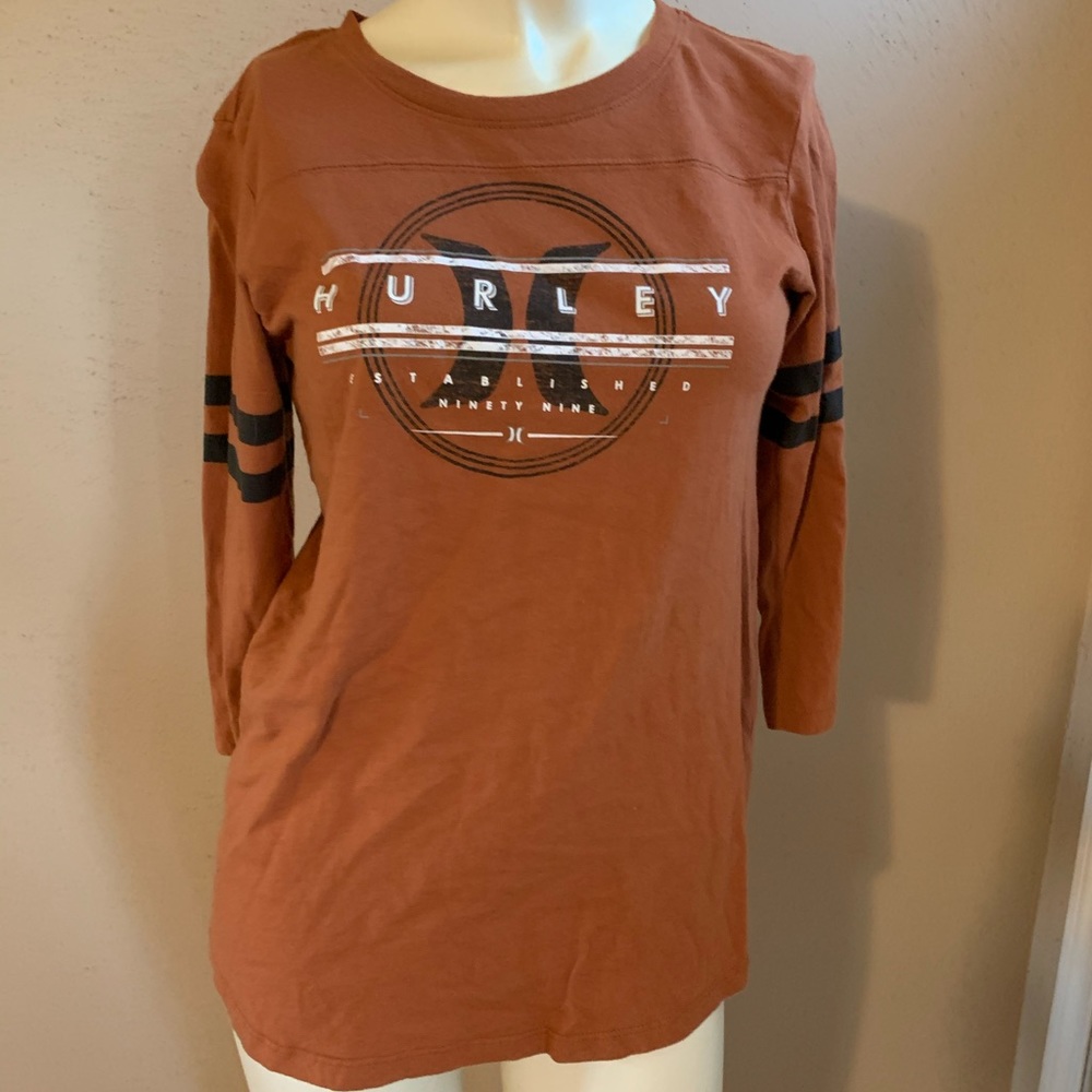 Baseball tee